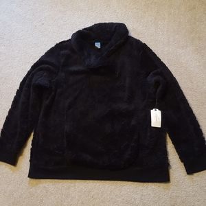 NWT women's black SOFT!!!! sherpa pullover size XL